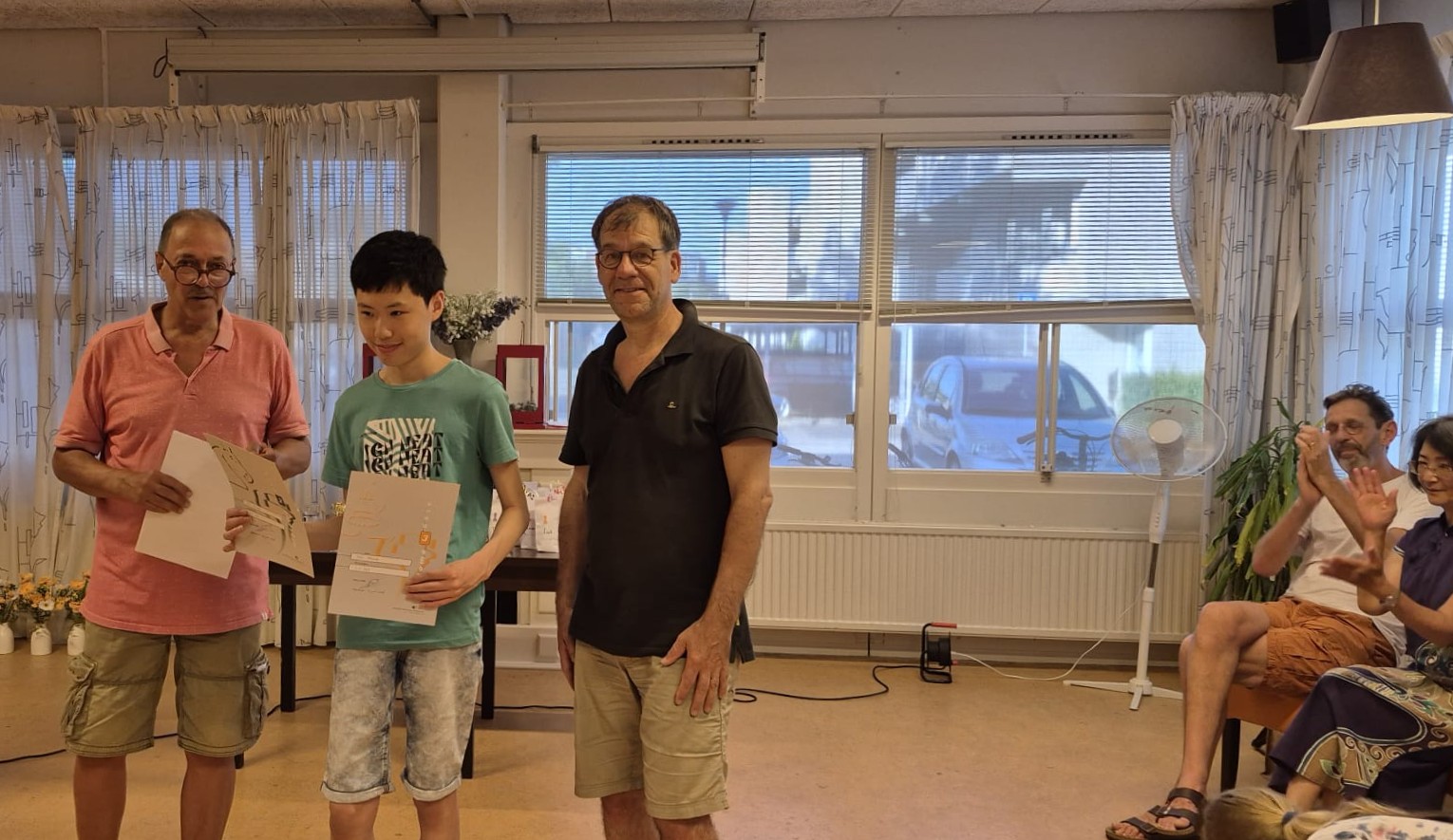 Diploma stap 2-3 voor Joey - trainer Oscar